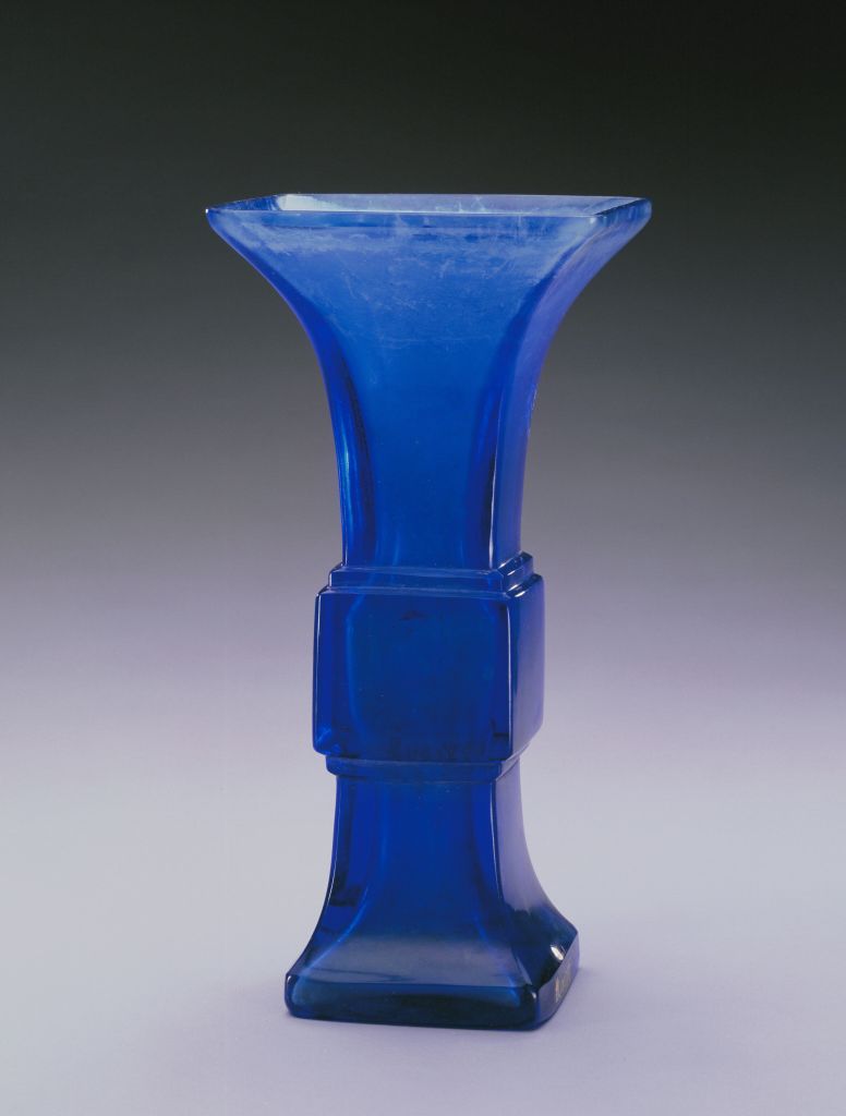 图片[1]-Qianlong Blue Glass Square Flower Gu-China Archive